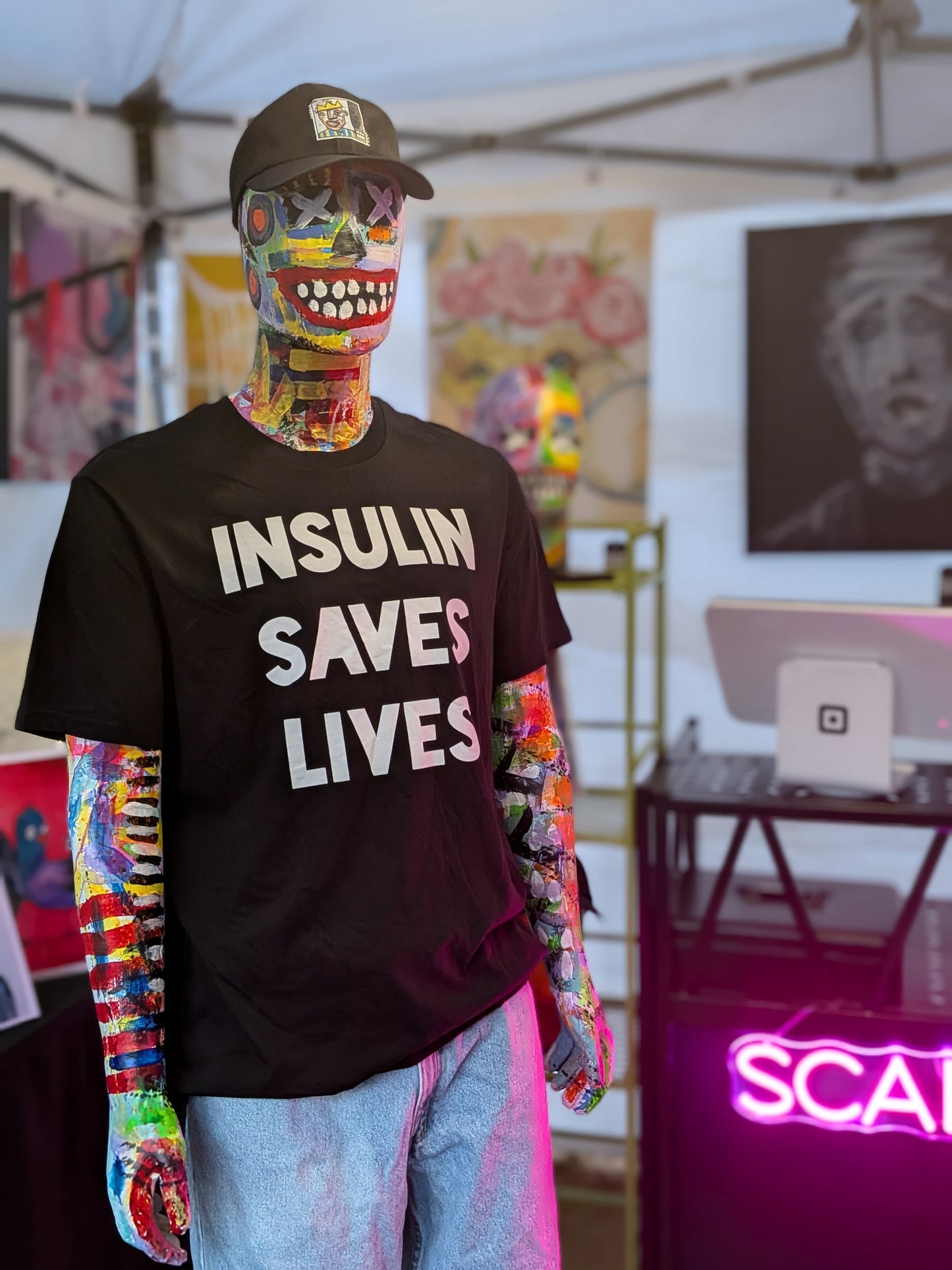 INSULIN SAVES LIVES. | 100% Organic Cotton T-shirt | Bold Series